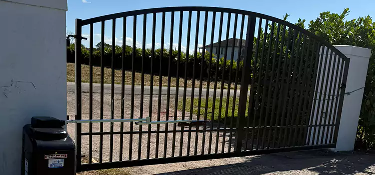 Driveway Fence Repair Fruit Cove